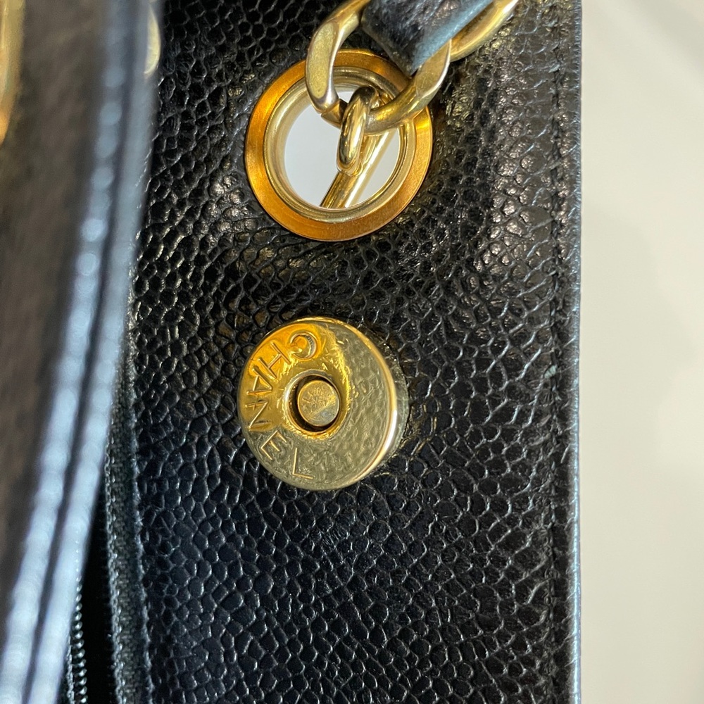Vintage Chanel Tote Bag - Picture 12 of 15